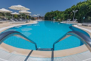 Pelagos Apartments