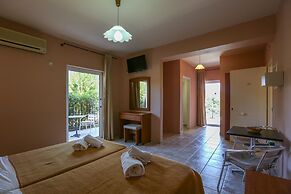 Pelagos Apartments