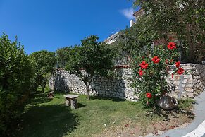 Pelagos Apartments
