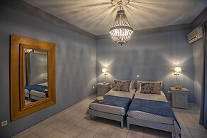 Pelagos Apartments