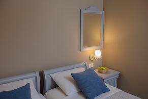 Pelagos Apartments