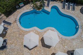 Pelagos Apartments