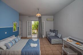 Pelagos Apartments