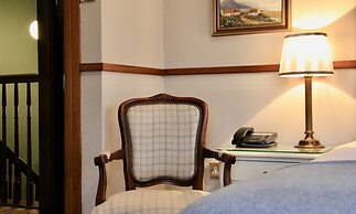 Wild Honey Inn