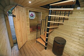 Hapus Yurt - Two Beautiful Yurts and Barn Cottage