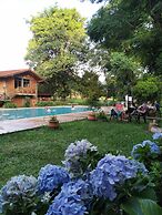 Hotel Cabanas del Parque