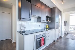 Sarkar Suites - Downtown Fashion Dist.
