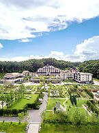 Eden Paradise Hotel