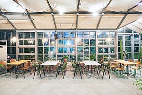 Eden Paradise Hotel