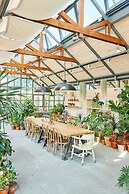 Eden Paradise Hotel