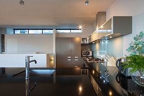 Panorama Terrace Apartments, Element Escapes