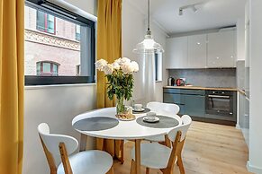 Boutique Residence - Old Town Riverside