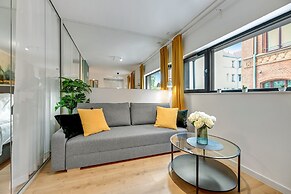Boutique Residence - Old Town Riverside