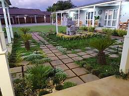 Graceland Guest House