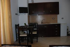 Leka Apartments