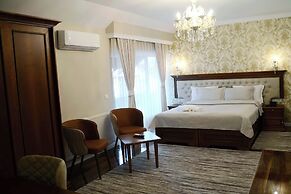 Hotel Begolli