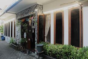 Oke Baik Hostel