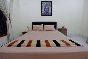 Oke Baik Hostel