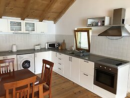 Two Bedroom Apartment With Amazing Views