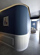 Roomore Apartments
