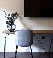 Roomore Apartments
