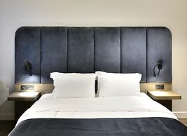 Roomore Apartments