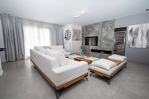 Heritage Apartments