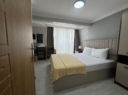Airport Kumsal Otel