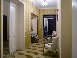 Griboedov Hostel & Suites