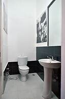 Griboedov Hostel & Suites