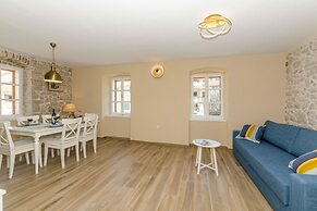 House Morko1