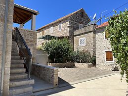 House Morko1