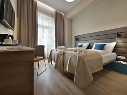 EA Hotel New Town