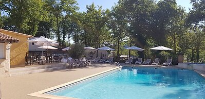 Camping Et Village Vacances La Cheneraie