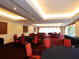 Sunhills Hotel