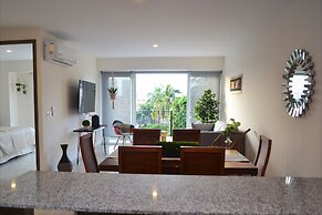 Condo Niza 266 by MDR