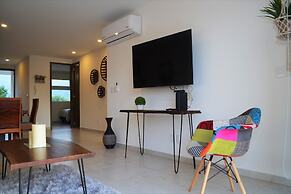 Condo Niza 266 by MDR