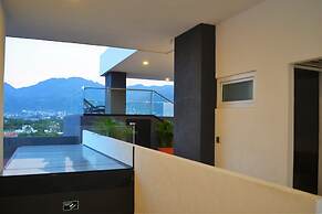 Condo Niza 266 by MDR