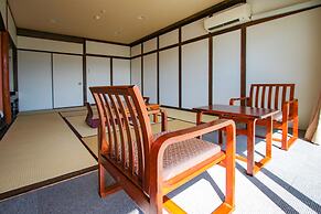 Ooedo Onsen Monogatari Hotel Shinko
