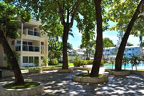 Tropical Casa Laguna
