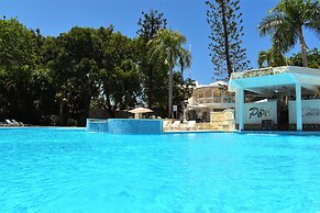 Tropical Casa Laguna