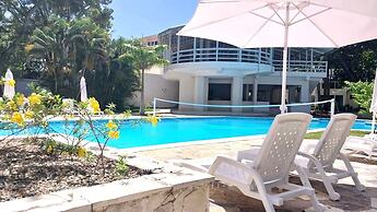 Tropical Casa Laguna