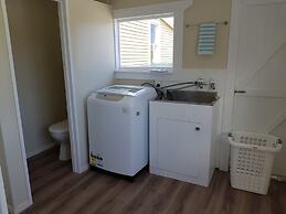 Kumara Historic Cottages - Hostel