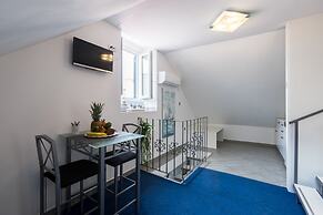 Split Apartments with Hotel Service