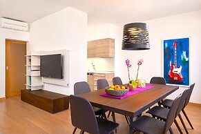 Split Luxury Collection