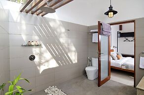 KeRensia Private Pool Villas