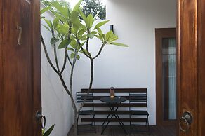 KeRensia Private Pool Villas