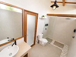 KeRensia Private Pool Villas