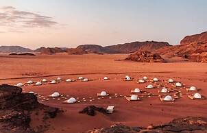Wadi Rum UFO Luxotel - Campsite