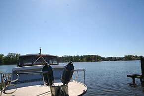 Schöne 3Zimmer FeWo direkt am Baalensee